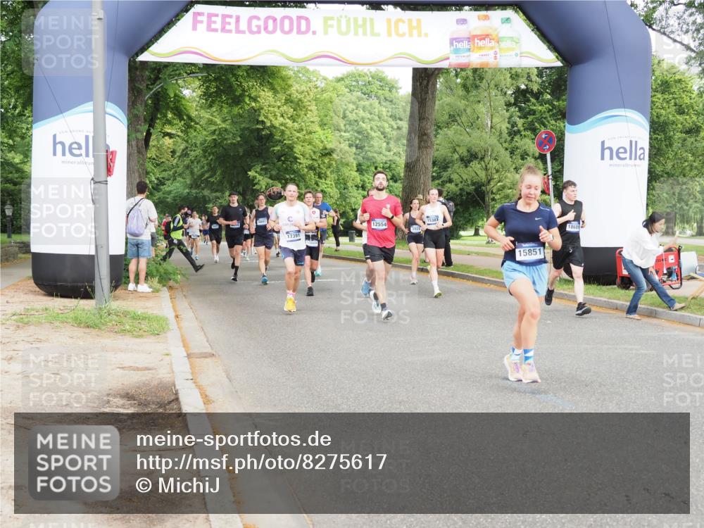 29.06.2025 - hella hamburg halbmarathon MichiJ http://msf.ph/oto/8275617 29.06.2025 10:31:37 Zwischen KM18-KM19 1735, 4318, 4425, 10493, 12153, 12554, 12623, 14226, 15706, 15851, 16338, 17391, 18689 meine-sportfotos.de