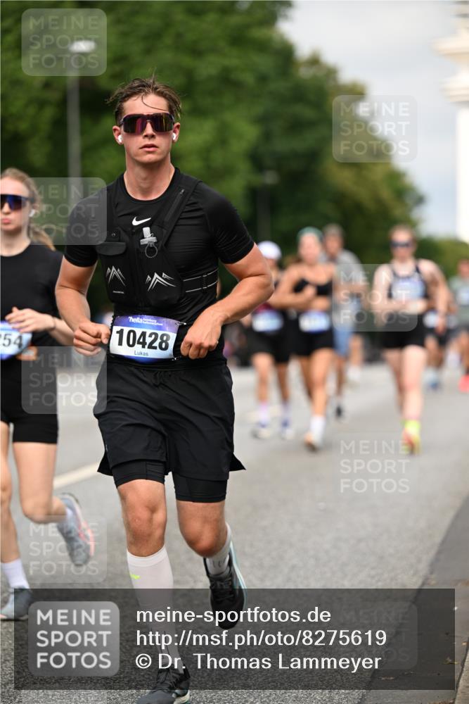 29.06.2025 - hella hamburg halbmarathon Dr. Thomas Lammeyer http://msf.ph/oto/8275619 29.06.2025 10:15:35 Kennedybrücke 1062, 1166, 1866, 1992, 2661, 4227, 5254, 5379, 5990, 5991, 7571, 8368, 9169, 9191, 10042, 10428, 11321 meine-sportfotos.de