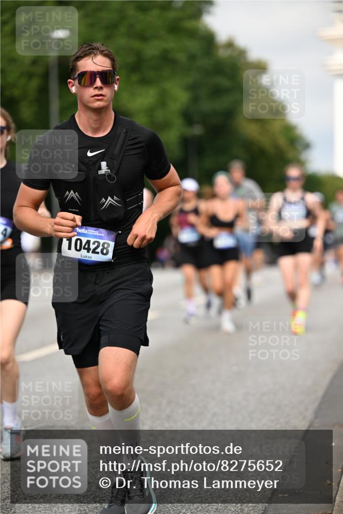 29.06.2025 - hella hamburg halbmarathon Dr. Thomas Lammeyer http://msf.ph/oto/8275652 29.06.2025 10:15:35 Kennedybrücke 1062, 1166, 1866, 1992, 2661, 4227, 5254, 5379, 5990, 5991, 7571, 8368, 9169, 9191, 10042, 10428, 11321 meine-sportfotos.de