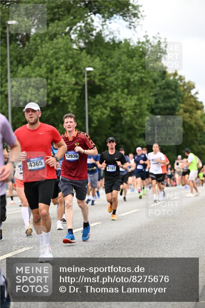 29.06.2025 - hella hamburg halbmarathon Dr. Thomas Lammeyer http://msf.ph/oto/8275676 29.06.2025 10:36:22 Kennedybrücke 1292, 1640, 1987, 2349, 2943, 3022, 3239, 3365, 3707, 3751, 3752, 3778, 4314, 4365, 4605, 4857, 4924, 5601, 5658, 5743, 5783, 5941, 6218, 6228, 6252, 6312, 6315, 7239, 7344, 7468, 7535, 7570, 7695, 8072, 8073, 8124, 8127, 8303, 8625, 9125, 9206, 9604, 10013, 10111, 10248, 10354, 10828, 10924, 11168, 11205, 11225, 11248, 11362 meine-sportfotos.de