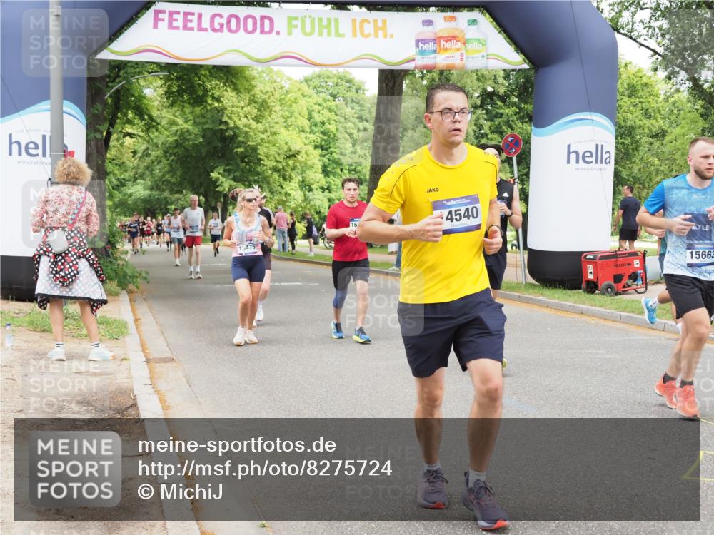 29.06.2025 - hella hamburg halbmarathon MichiJ http://msf.ph/oto/8275724 29.06.2025 10:56:52 Zwischen KM18-KM19 1347, 4904, 11542, 12658, 13475, 13818, 14540, 15037, 15038, 15663, 16255, 16826, 17806 meine-sportfotos.de