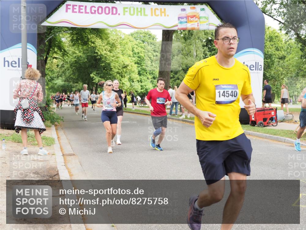 29.06.2025 - hella hamburg halbmarathon MichiJ http://msf.ph/oto/8275758 29.06.2025 10:56:53 Zwischen KM18-KM19 1347, 4904, 11542, 12658, 13475, 13818, 14540, 15037, 15663, 16255, 16826, 17708, 17806 meine-sportfotos.de