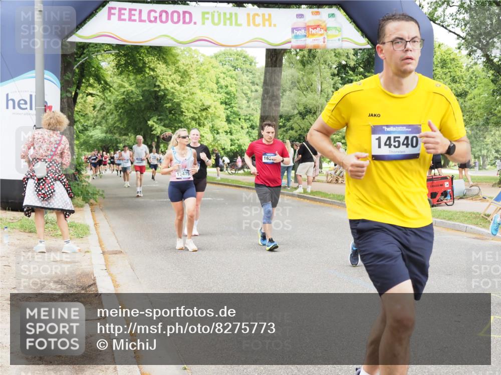 29.06.2025 - hella hamburg halbmarathon MichiJ http://msf.ph/oto/8275773 29.06.2025 10:56:53 Zwischen KM18-KM19 1347, 4904, 11542, 12658, 13475, 13818, 14540, 15037, 15663, 16255, 16826, 17708, 17806 meine-sportfotos.de