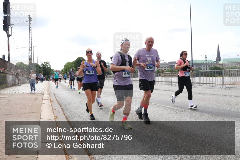 29.06.2025 - hella hamburg halbmarathon Lena Gebhardt http://msf.ph/oto/8275796 29.06.2025 10:11:30 Lombardsbrücke 1328, 1531, 1723, 1866, 1992, 2868, 3363, 3837, 4227, 4287, 5254, 5605, 5653, 7271, 7571, 8115, 8171, 8206, 8207, 8368, 8561, 8807, 8810, 9119, 9428, 10196, 10372, 10428, 11149, 11321, 11507, 11755, 12286, 12473, 12571, 12836, 13177, 13203, 13603, 13939, 14008, 14022, 14149, 15009, 15252, 15797, 15908, 15945, 16383, 17080, 17142, 17500, 17638, 17787, 17866, 18278, 18382, 19172, 19241 meine-sportfotos.de