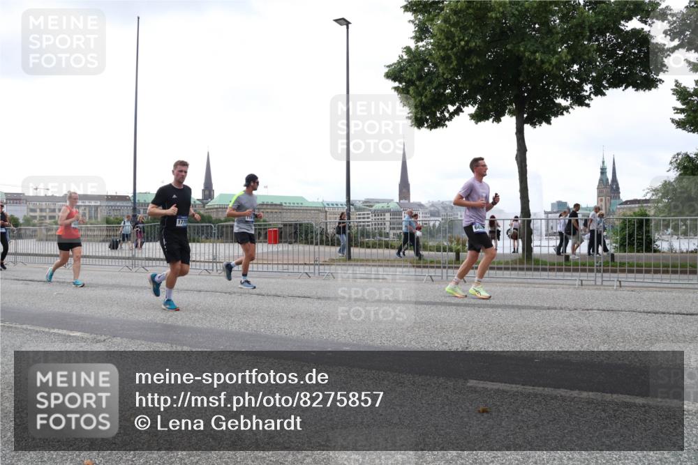 29.06.2025 - hella hamburg halbmarathon Lena Gebhardt http://msf.ph/oto/8275857 29.06.2025 10:46:26 Lombardsbrücke 1371, 1375, 1429, 1465, 1532, 1608, 1837, 1867, 1868, 2398, 2423, 2500, 2697, 2773, 2813, 2951, 3410, 3469, 3734, 4119, 4202, 4223, 4296, 4355, 4448, 4604, 5697, 5703, 5769, 5770, 5854, 5892, 6068, 6124, 6161, 6392, 7303, 7364, 7368, 7374, 7767, 7894, 7960, 7983, 8047, 8477, 8551, 8700, 9129, 9337, 9426, 9445, 9691, 10153, 10230, 11358, 11361, 11876, 11910, 12298, 12333, 12507, 12522, 13969, 14261, 15852, 16882, 16987 meine-sportfotos.de
