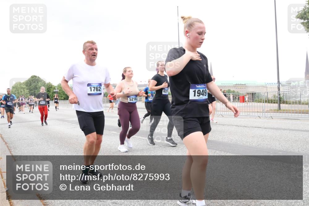 29.06.2025 - hella hamburg halbmarathon Lena Gebhardt http://msf.ph/oto/8275993 29.06.2025 10:54:41 Lombardsbrücke 4971, 1762, 5216, 1156, 6279, 1949, 1198, 1762, 1822, 1949, 2084, 2244, 2532, 2566, 2586, 2632, 3002, 3364, 3761, 3795, 3857, 4191, 4192, 4720, 4971, 5157, 5185, 5216, 5309, 5392, 5500, 5514, 5727, 5882, 5933, 5993, 6023, 6279, 6839, 6982, 6987, 7498, 7670, 7874, 7946, 7986, 8012, 8186, 8801, 8803, 9130, 9521, 9596, 10207, 10331, 10471, 11033, 11226, 11287, 11354, 11567, 11569, 11785, 12240, 12268, 12270, 12930, 13272, 13283, 13944, 13945, 13979, 13980 meine-sportfotos.de