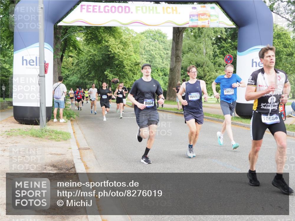 29.06.2025 - hella hamburg halbmarathon MichiJ http://msf.ph/oto/8276019 29.06.2025 10:31:41 Zwischen KM18-KM19 3928, 4425, 8664, 10669, 12554, 12623, 14226, 15383, 15851, 16697, 17251, 17391, 18650, 18689 meine-sportfotos.de