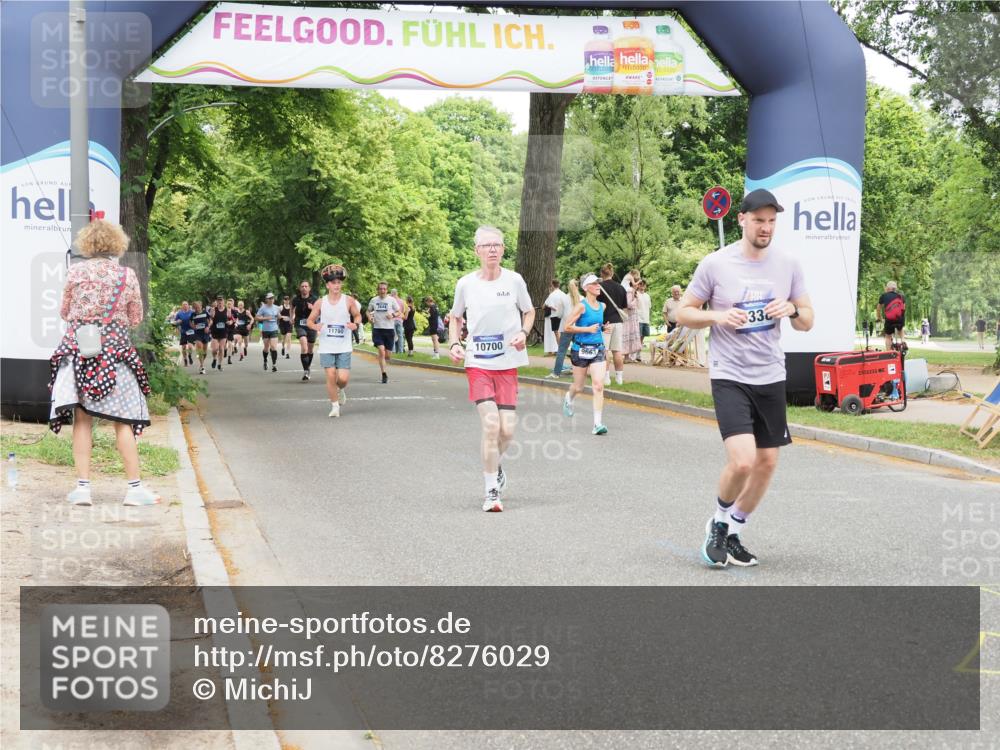 29.06.2025 - hella hamburg halbmarathon MichiJ http://msf.ph/oto/8276029 29.06.2025 10:56:58 Zwischen KM18-KM19 9338, 9663, 10700, 13475, 14540, 16255, 16826, 17708, 17806 meine-sportfotos.de