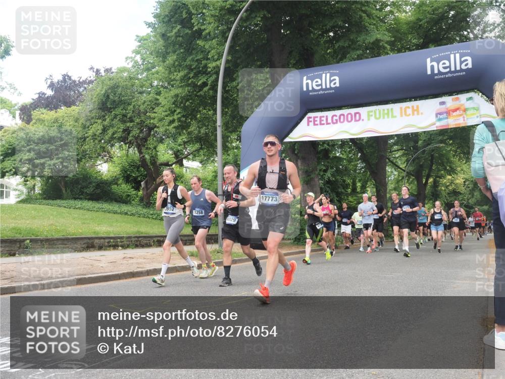 29.06.2025 - hella hamburg halbmarathon KatJ http://msf.ph/oto/8276054 29.06.2025 10:40:16 Zwischen KM18-KM19 1151, 1258, 2208, 3952, 4029, 5378, 5907, 6481, 7896, 8273 meine-sportfotos.de