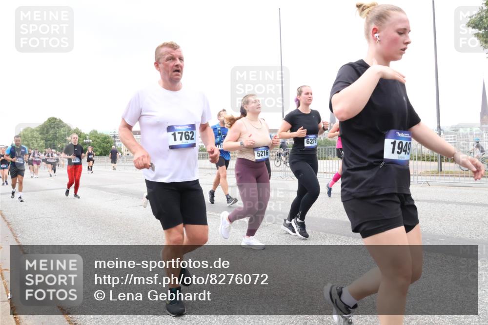 29.06.2025 - hella hamburg halbmarathon Lena Gebhardt http://msf.ph/oto/8276072 29.06.2025 10:54:41 Lombardsbrücke 4971, 317, 1762, 115, 5216, 6279, 1949, 1198, 1762, 1822, 1949, 2084, 2244, 2532, 2566, 2586, 2632, 3002, 3364, 3761, 3795, 3857, 4191, 4192, 4720, 4971, 5157, 5185, 5216, 5309, 5392, 5500, 5514, 5727, 5882, 5933, 5993, 6023, 6279, 6839, 6982, 6987, 7498, 7670, 7874, 7946, 7986, 8012, 8186, 8801, 8803, 9130, 9521, 9596, 10207, 10331, 10471, 11033, 11226, 11287, 11354, 11567, 11569, 11785, 12240, 12268, 12270, 12930, 13272, 13283, 13944, 13945, 13979, 13980 meine-sportfotos.de