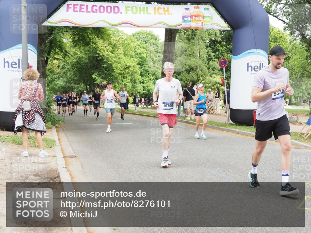 29.06.2025 - hella hamburg halbmarathon MichiJ http://msf.ph/oto/8276101 29.06.2025 10:56:58 Zwischen KM18-KM19 9338, 9663, 10700, 13475, 14540, 16255, 16826, 17708, 17806 meine-sportfotos.de