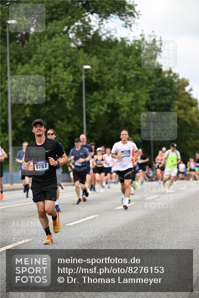 29.06.2025 - hella hamburg halbmarathon Dr. Thomas Lammeyer http://msf.ph/oto/8276153 29.06.2025 10:36:25 Kennedybrücke 1292, 1640, 1987, 2349, 2943, 3022, 3239, 3365, 3707, 3751, 3752, 3778, 4314, 4365, 4605, 4857, 4924, 5601, 5658, 5743, 5783, 5941, 6218, 6228, 6252, 6312, 6315, 7239, 7344, 7468, 7535, 7570, 7695, 8072, 8073, 8124, 8127, 8303, 8625, 9125, 9206, 9604, 10013, 10111, 10248, 10354, 10828, 10924, 11168, 11205, 11225, 11248, 11362 meine-sportfotos.de