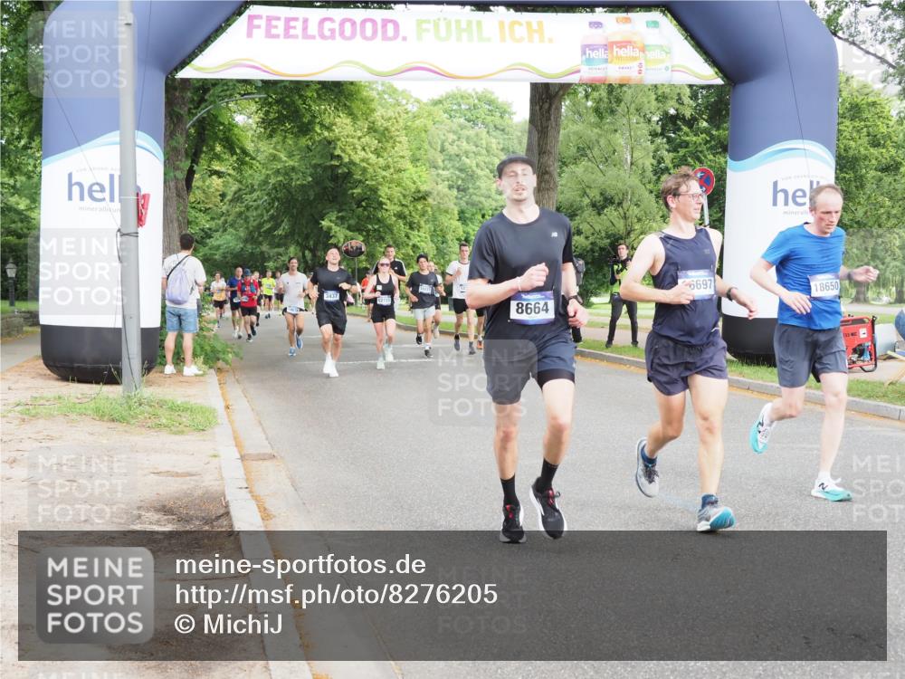 29.06.2025 - hella hamburg halbmarathon MichiJ http://msf.ph/oto/8276205 29.06.2025 10:31:41 Zwischen KM18-KM19 3928, 4425, 8664, 10669, 12554, 12623, 14226, 15383, 15851, 16697, 17251, 17391, 18650, 18689 meine-sportfotos.de