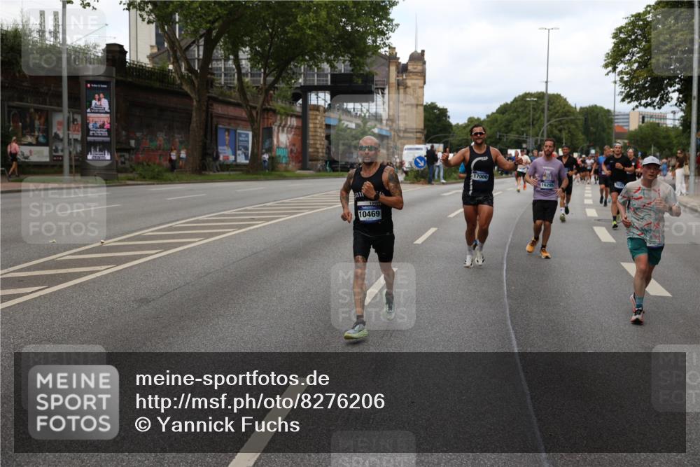 29.06.2025 - hella hamburg halbmarathon Yannick Fuchs http://msf.ph/oto/8276206 29.06.2025 10:37:16 20KM 1353, 1675, 1700, 1735, 2233, 2653, 4235, 5011, 5124, 5477, 7035, 7448, 7734, 7865, 9364, 9371, 9534, 9833, 10216, 10469, 11907, 12839, 14226, 14447, 14560, 14813, 15095, 15255, 15297, 15301, 15328, 15535, 15851, 16295, 16333, 16677, 17000, 17177, 17733, 17911, 18004, 18275, 18304, 18559, 18632, 18659, 18680, 18987 meine-sportfotos.de