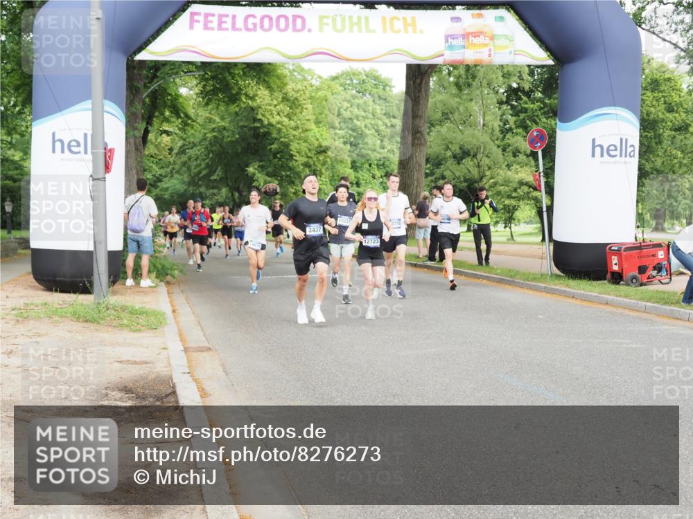 29.06.2025 - hella hamburg halbmarathon MichiJ http://msf.ph/oto/8276273 29.06.2025 10:31:43 Zwischen KM18-KM19 3437, 3928, 8664, 10237, 10669, 12554, 12723, 15383, 16697, 17251, 17391, 18650, 18689 meine-sportfotos.de