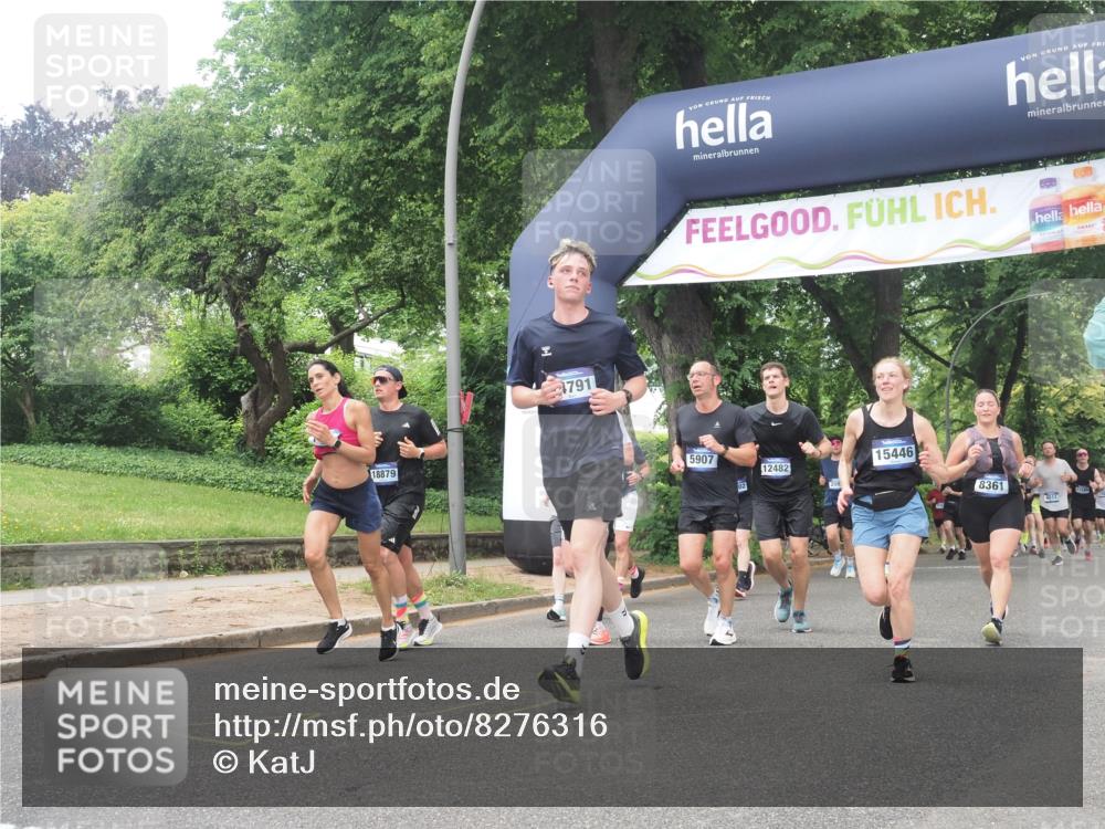 29.06.2025 - hella hamburg halbmarathon KatJ http://msf.ph/oto/8276316 29.06.2025 10:40:18 Zwischen KM18-KM19 1151, 1258, 3952, 4029, 5907, 6481, 8361 meine-sportfotos.de