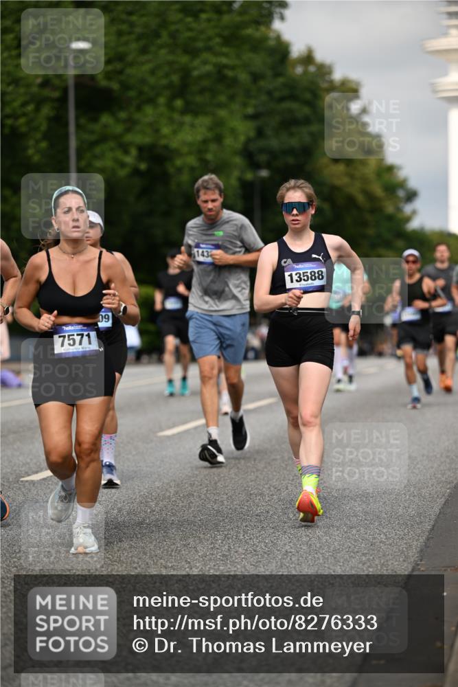 29.06.2025 - hella hamburg halbmarathon Dr. Thomas Lammeyer http://msf.ph/oto/8276333 29.06.2025 10:15:38 Kennedybrücke 1062, 1166, 1992, 2661, 4227, 5254, 5990, 5991, 7474, 7571, 8368, 9169, 9191, 10042, 10428 meine-sportfotos.de