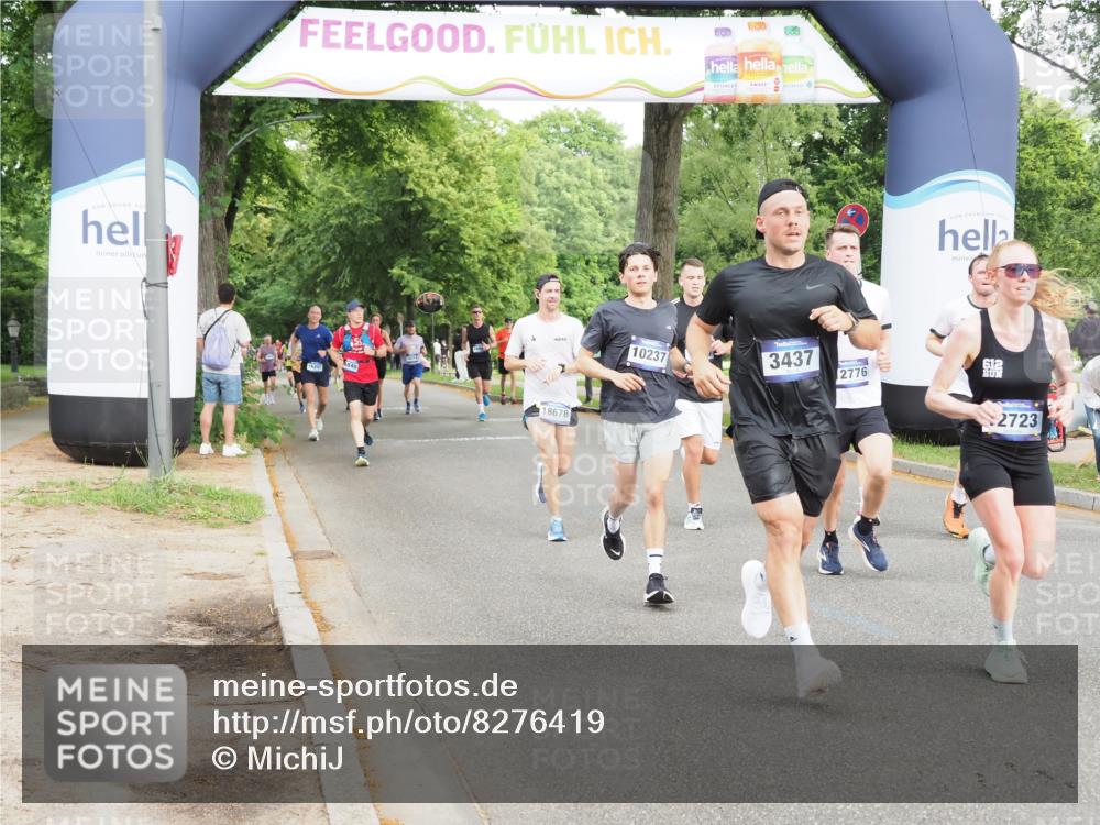 29.06.2025 - hella hamburg halbmarathon MichiJ http://msf.ph/oto/8276419 29.06.2025 10:31:45 Zwischen KM18-KM19 3437, 3928, 7185, 8664, 10237, 10669, 12723, 12776, 15383, 16697, 17251, 18650, 18678, 19038, 19051 meine-sportfotos.de