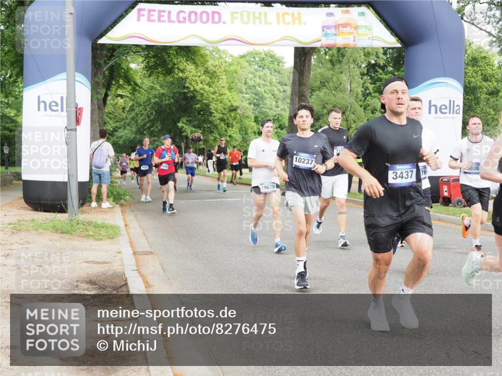 29.06.2025 - hella hamburg halbmarathon MichiJ http://msf.ph/oto/8276475 29.06.2025 10:31:45 Zwischen KM18-KM19 3437, 3928, 7185, 8664, 10237, 10669, 12723, 12776, 15383, 16697, 17251, 18650, 18678, 19038, 19051 meine-sportfotos.de