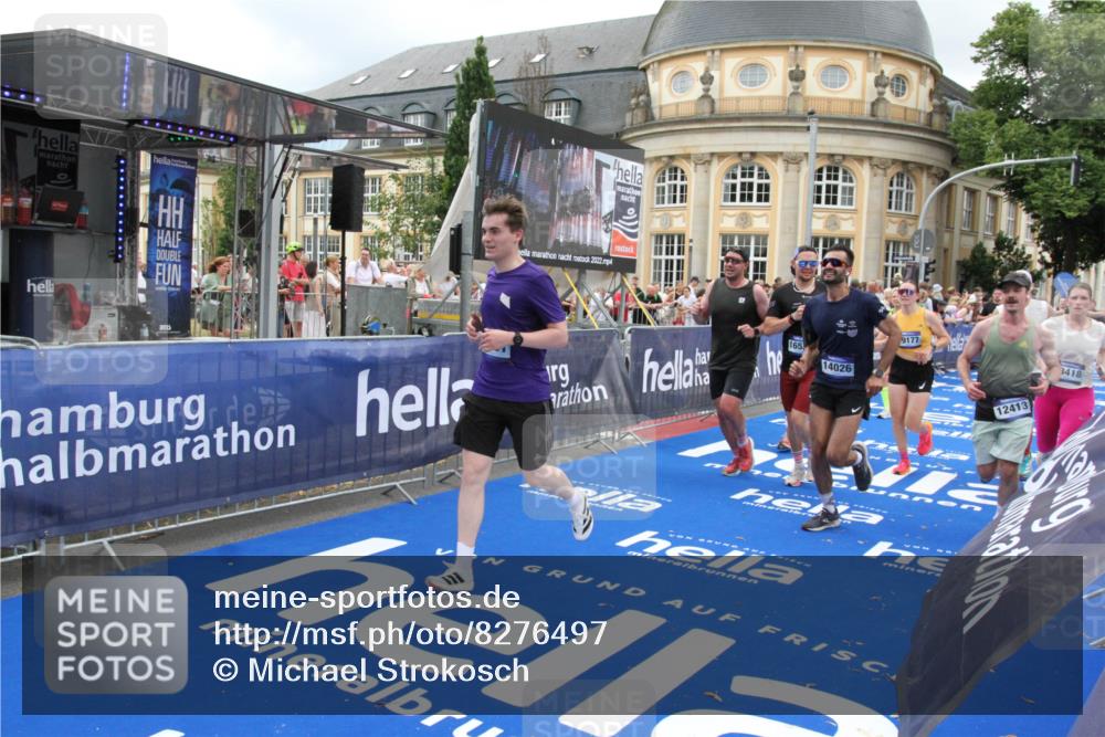 29.06.2025 - hella hamburg halbmarathon Michael Strokosch http://msf.ph/oto/8276497 29.06.2025 10:53:56 Ziel 1422, 1706, 1870, 6260, 6481, 7395, 7918, 7973, 9922, 10529, 10891, 12413, 13032, 14026, 14175, 15502, 16477, 16538, 17740, 18249, 18418, 18487, 18759, 18831, 18879, 18915, 19177 meine-sportfotos.de