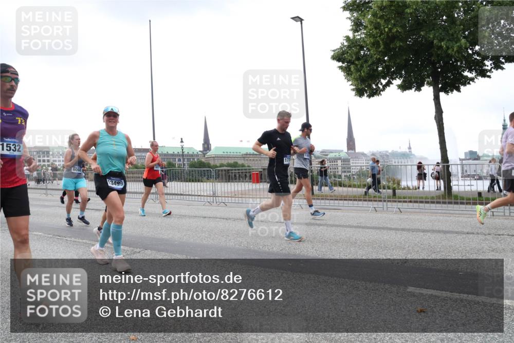 29.06.2025 - hella hamburg halbmarathon Lena Gebhardt http://msf.ph/oto/8276612 29.06.2025 10:46:26 Lombardsbrücke 1371, 1375, 1429, 1465, 1532, 1608, 1837, 1867, 1868, 2398, 2423, 2500, 2697, 2773, 2813, 2951, 3410, 3469, 3734, 4119, 4202, 4223, 4296, 4355, 4448, 4604, 5697, 5703, 5769, 5770, 5854, 5892, 6068, 6124, 6161, 6392, 7303, 7364, 7368, 7374, 7767, 7894, 7960, 7983, 8047, 8477, 8551, 8700, 9129, 9337, 9426, 9445, 9691, 10153, 10230, 11358, 11361, 11876, 11910, 12298, 12333, 12507, 12522, 13969, 14261, 15852, 16882, 16987 meine-sportfotos.de