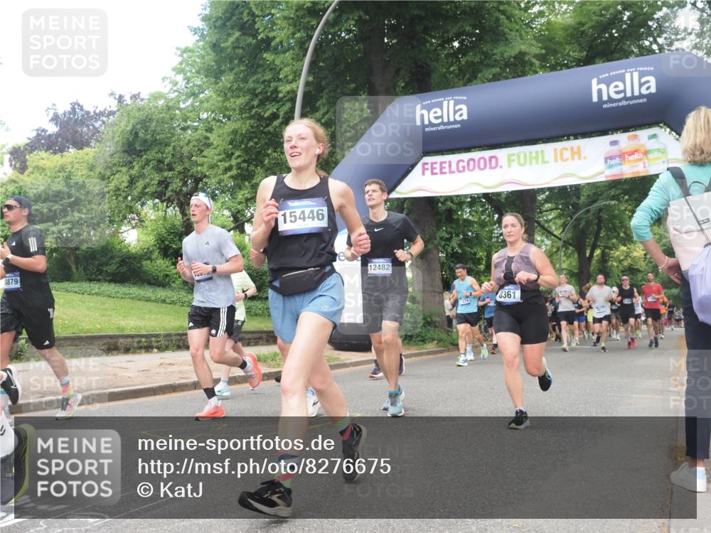 29.06.2025 - hella hamburg halbmarathon KatJ http://msf.ph/oto/8276675 29.06.2025 10:40:19 Zwischen KM18-KM19 1151, 1258, 2082, 3952, 4029, 5907, 8361 meine-sportfotos.de