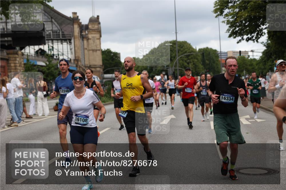 29.06.2025 - hella hamburg halbmarathon Yannick Fuchs http://msf.ph/oto/8276678 29.06.2025 10:49:27 20KM 1120, 1143, 1179, 1193, 1834, 2612, 3037, 3058, 3256, 3668, 4249, 4897, 5021, 5643, 5672, 6569, 6591, 6924, 7147, 7221, 7594, 7976, 8573, 8691, 10188, 10582, 11231, 12248, 12544, 12545, 13234, 13236, 13470, 14365, 14750, 14909, 15184, 15300, 15484, 15584, 15818, 15884, 16108, 16176, 16213, 16334, 16521, 16609, 17133, 17259, 17603, 17640, 17642, 17734, 17940, 18064, 18190, 18290, 19047 meine-sportfotos.de