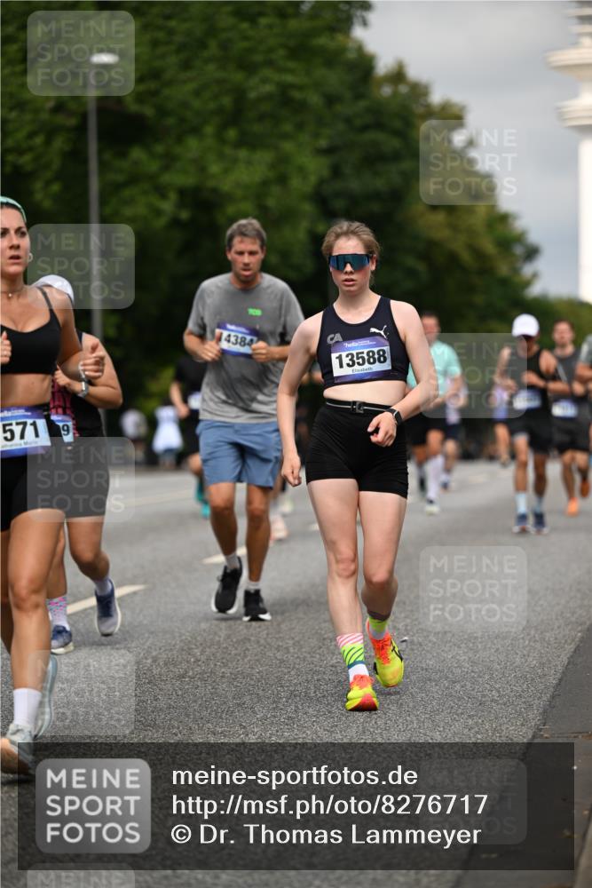 29.06.2025 - hella hamburg halbmarathon Dr. Thomas Lammeyer http://msf.ph/oto/8276717 29.06.2025 10:15:39 Kennedybrücke 1062, 1166, 1992, 2661, 4227, 5254, 5990, 5991, 7474, 7571, 8368, 9169, 9191, 10042, 10428 meine-sportfotos.de