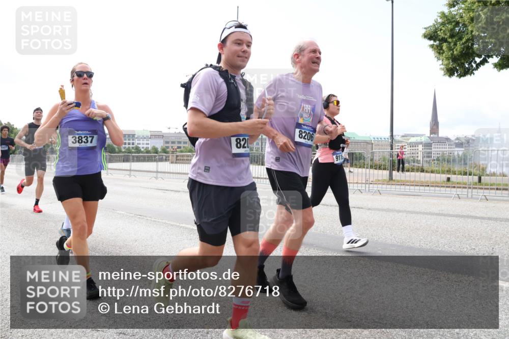 29.06.2025 - hella hamburg halbmarathon Lena Gebhardt http://msf.ph/oto/8276718 29.06.2025 10:11:31 Lombardsbrücke 1328, 1531, 1723, 1866, 1992, 2868, 3363, 3837, 4227, 5254, 5605, 5653, 7271, 7571, 8115, 8171, 8206, 8207, 8368, 8561, 8807, 8810, 9119, 9428, 10196, 10372, 10428, 11149, 11321, 11507, 11755, 12286, 12473, 12571, 12836, 13177, 13203, 13603, 13939, 14008, 14022, 14149, 14384, 15009, 15252, 15797, 15908, 15945, 16383, 17080, 17142, 17500, 17638, 17787, 17866, 18278, 18382, 19172, 19241 meine-sportfotos.de