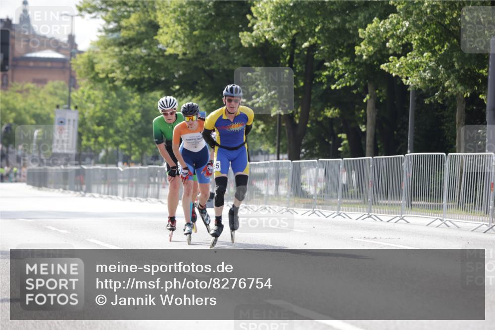 29.06.2025 - hella hamburg halbmarathon Jannik Wohlers http://msf.ph/oto/8276754 29.06.2025 08:52:22 Lombardsbrücke  meine-sportfotos.de