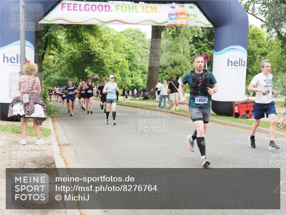 29.06.2025 - hella hamburg halbmarathon MichiJ http://msf.ph/oto/8276764 29.06.2025 10:57:04 Zwischen KM18-KM19 2055, 3844, 9663, 10700, 11780, 12521 meine-sportfotos.de