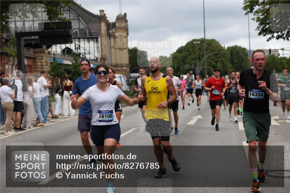 29.06.2025 - hella hamburg halbmarathon Yannick Fuchs http://msf.ph/oto/8276785 29.06.2025 10:49:27 20KM 1120, 1143, 1179, 1193, 1834, 2612, 3037, 3058, 3256, 3668, 4249, 4897, 5021, 5643, 5672, 6569, 6591, 6924, 7147, 7221, 7594, 7976, 8573, 8691, 10188, 10582, 11231, 12248, 12544, 12545, 13234, 13236, 13470, 14365, 14750, 14909, 15184, 15300, 15484, 15584, 15818, 15884, 16108, 16176, 16213, 16334, 16521, 16609, 17133, 17259, 17603, 17640, 17642, 17734, 17940, 18064, 18190, 18290, 19047 meine-sportfotos.de