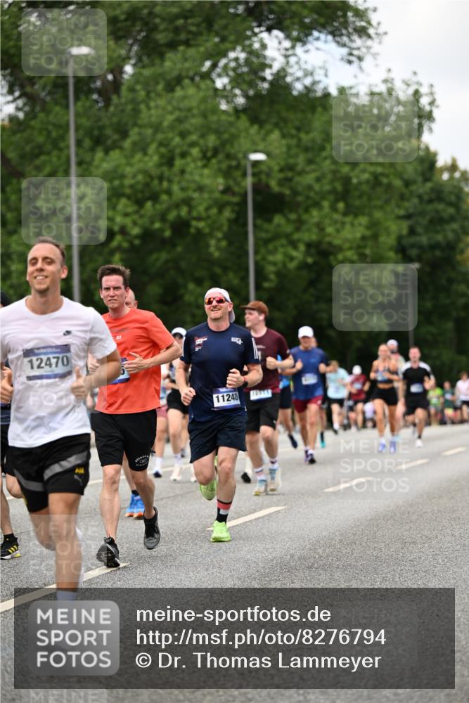 29.06.2025 - hella hamburg halbmarathon Dr. Thomas Lammeyer http://msf.ph/oto/8276794 29.06.2025 10:36:29 Kennedybrücke 1292, 1640, 1987, 2268, 2349, 2943, 3022, 3239, 3365, 3707, 3751, 3752, 3778, 4314, 4365, 4605, 4857, 5601, 5658, 5743, 5783, 5871, 5941, 6218, 6228, 6252, 6312, 6315, 6642, 7239, 7387, 7468, 7535, 7570, 7695, 7789, 8072, 8073, 8124, 8127, 8303, 8625, 8914, 9125, 9188, 9206, 9765, 10013, 10111, 10248, 10354, 10828, 10924, 11168, 11205, 11225, 11248, 11362 meine-sportfotos.de