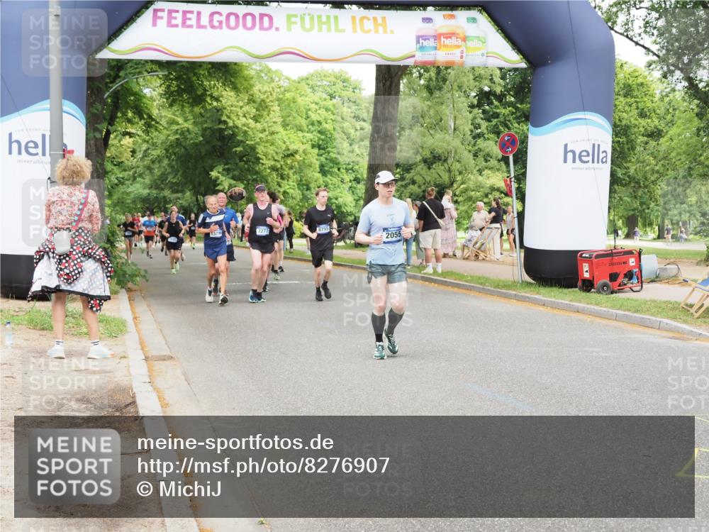 29.06.2025 - hella hamburg halbmarathon MichiJ http://msf.ph/oto/8276907 29.06.2025 10:57:06 Zwischen KM18-KM19 2055, 3844, 8755, 9663, 10685, 11271, 11780, 12521, 13796 meine-sportfotos.de