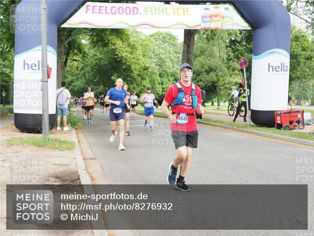 29.06.2025 - hella hamburg halbmarathon MichiJ http://msf.ph/oto/8276932 29.06.2025 10:31:48 Zwischen KM18-KM19 3437, 7185, 10237, 10669, 12723, 12776, 14849, 16697, 16997, 17251, 18650, 18678, 19038, 19051 meine-sportfotos.de