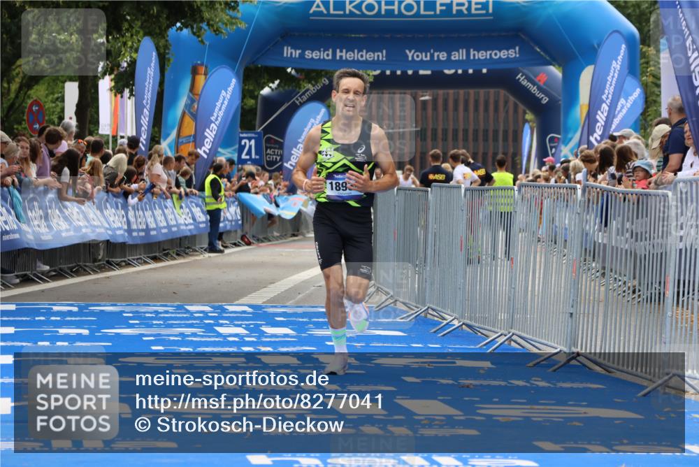 29.06.2025 - hella hamburg halbmarathon Strokosch-Dieckow http://msf.ph/oto/8277041 29.06.2025 10:23:07 Ziel 4128, 7862, 18930 meine-sportfotos.de