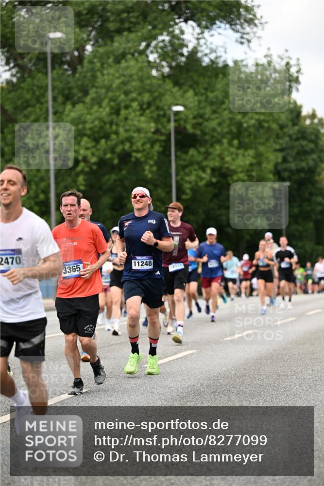 29.06.2025 - hella hamburg halbmarathon Dr. Thomas Lammeyer http://msf.ph/oto/8277099 29.06.2025 10:36:29 Kennedybrücke 1292, 1640, 1987, 2268, 2349, 2943, 3022, 3239, 3365, 3707, 3751, 3752, 3778, 4314, 4365, 4605, 4857, 5601, 5658, 5743, 5783, 5871, 5941, 6218, 6228, 6252, 6312, 6315, 6642, 7239, 7387, 7468, 7535, 7570, 7695, 7789, 8072, 8073, 8124, 8127, 8303, 8625, 8914, 9125, 9188, 9206, 9765, 10013, 10111, 10248, 10354, 10828, 10924, 11168, 11205, 11225, 11248, 11362 meine-sportfotos.de
