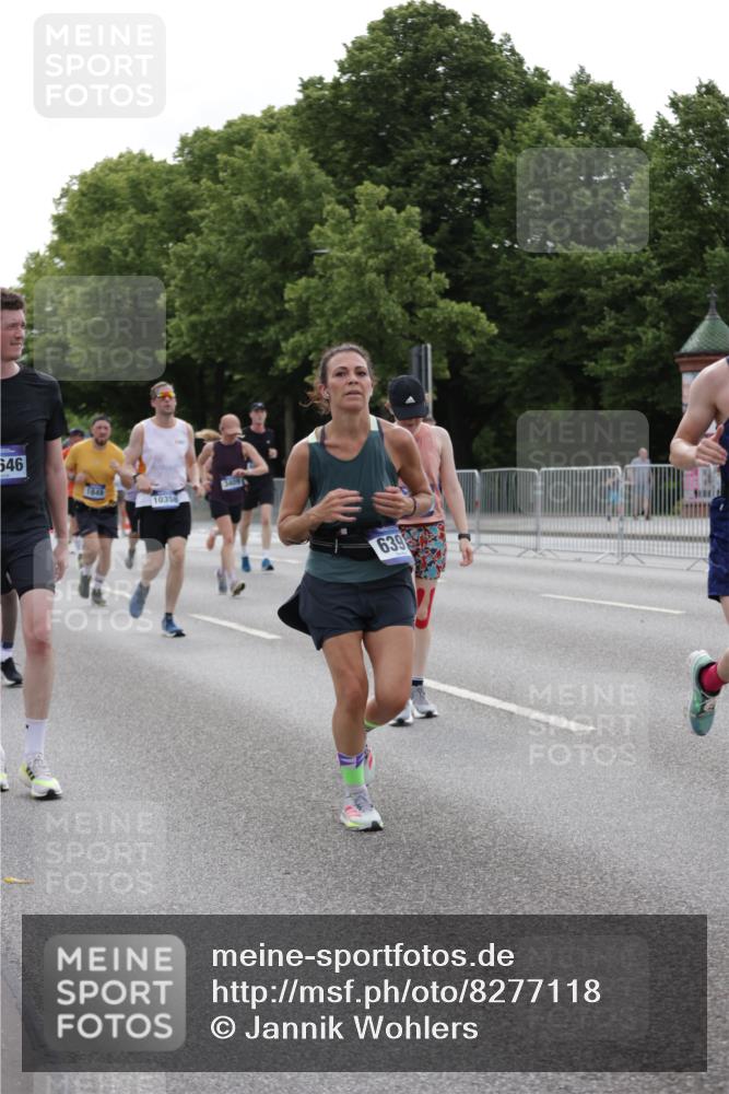 29.06.2025 - hella hamburg halbmarathon Jannik Wohlers http://msf.ph/oto/8277118 29.06.2025 10:34:36 Lombardsbrücke 1284, 1497, 1849, 2355, 3409, 4564, 4884, 6310, 6335, 6379, 6397, 6803, 7299, 8369, 8793, 9248, 10358, 10464, 10606, 11646, 12019, 12236, 12555, 12764, 13471, 13473, 13537, 13623, 13829, 14527, 15226, 15405, 15488, 15732, 15984, 16471, 16778, 17344 meine-sportfotos.de