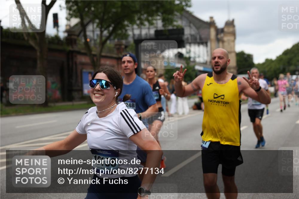 29.06.2025 - hella hamburg halbmarathon Yannick Fuchs http://msf.ph/oto/8277134 29.06.2025 10:49:28 20KM 1120, 1143, 1179, 1193, 1834, 2612, 3037, 3058, 3256, 3668, 4249, 4897, 5021, 5643, 5672, 6569, 6591, 6924, 7147, 7221, 7594, 7976, 8573, 8691, 10188, 10582, 11231, 12248, 12544, 12545, 13234, 13236, 13470, 14365, 14750, 15184, 15300, 15484, 15584, 15818, 15884, 16108, 16176, 16213, 16334, 16521, 16609, 17133, 17259, 17603, 17640, 17642, 17734, 17940, 18064, 18290, 18741, 19047 meine-sportfotos.de