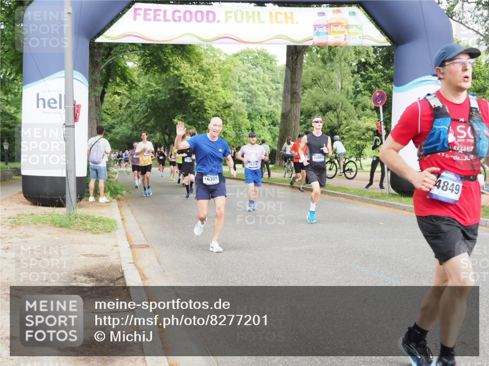 29.06.2025 - hella hamburg halbmarathon MichiJ http://msf.ph/oto/8277201 29.06.2025 10:31:49 Zwischen KM18-KM19 3437, 7185, 10237, 11778, 12723, 12776, 14849, 16997, 18678, 19038, 19051 meine-sportfotos.de