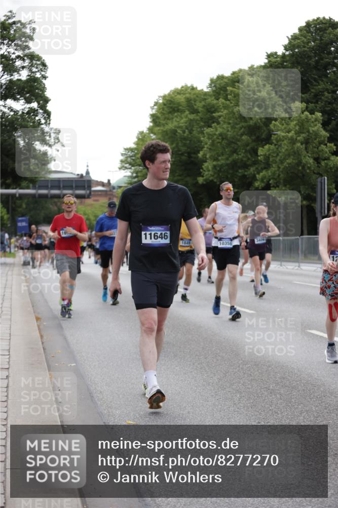 29.06.2025 - hella hamburg halbmarathon Jannik Wohlers http://msf.ph/oto/8277270 29.06.2025 10:34:37 Lombardsbrücke 1284, 1497, 1849, 2355, 3409, 4564, 4884, 5027, 6310, 6335, 6379, 6397, 6803, 7267, 7299, 8369, 8793, 9248, 10358, 10464, 10606, 11646, 12019, 12236, 12555, 12764, 13537, 13623, 13829, 14527, 15226, 15405, 15488, 15732, 15984, 16471, 16778, 16860, 17344 meine-sportfotos.de