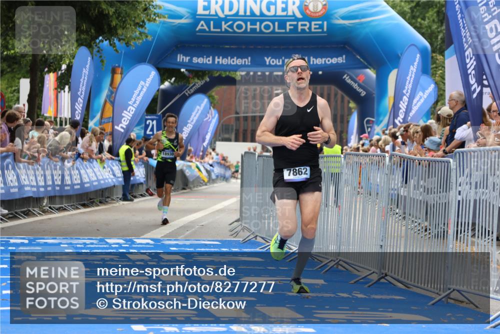 29.06.2025 - hella hamburg halbmarathon Strokosch-Dieckow http://msf.ph/oto/8277277 29.06.2025 10:23:02 Ziel 4128, 7862, 18328, 18930 meine-sportfotos.de