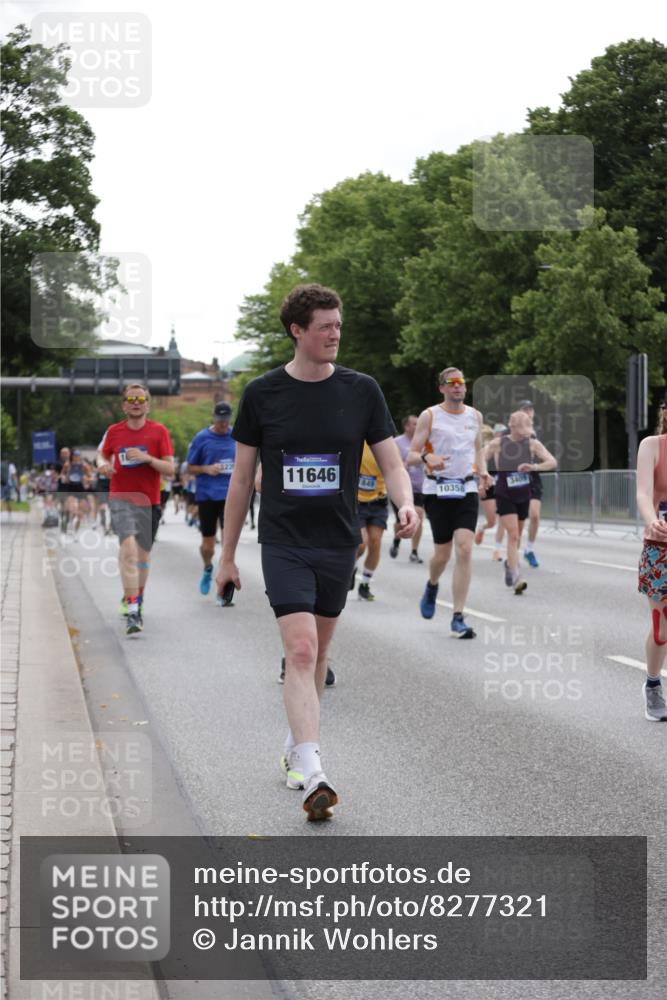 29.06.2025 - hella hamburg halbmarathon Jannik Wohlers http://msf.ph/oto/8277321 29.06.2025 10:34:37 Lombardsbrücke 1284, 1497, 1849, 2355, 3409, 4564, 4884, 5027, 6310, 6335, 6379, 6397, 6803, 7267, 7299, 8369, 8793, 9248, 10358, 10464, 10606, 11646, 12019, 12236, 12555, 12764, 13537, 13623, 13829, 14527, 15226, 15405, 15488, 15732, 15984, 16471, 16778, 16860, 17344 meine-sportfotos.de