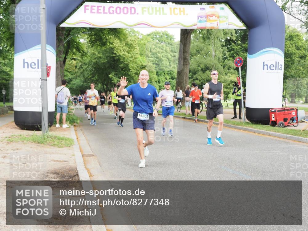 29.06.2025 - hella hamburg halbmarathon MichiJ http://msf.ph/oto/8277348 29.06.2025 10:31:50 Zwischen KM18-KM19 3437, 7185, 10237, 11778, 12723, 12776, 14849, 16301, 16997, 18678, 19038, 19051 meine-sportfotos.de