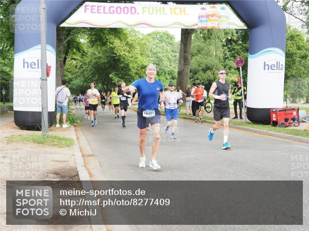 29.06.2025 - hella hamburg halbmarathon MichiJ http://msf.ph/oto/8277409 29.06.2025 10:31:50 Zwischen KM18-KM19 3437, 7185, 10237, 11778, 12723, 12776, 14849, 16301, 16997, 18678, 19038, 19051 meine-sportfotos.de