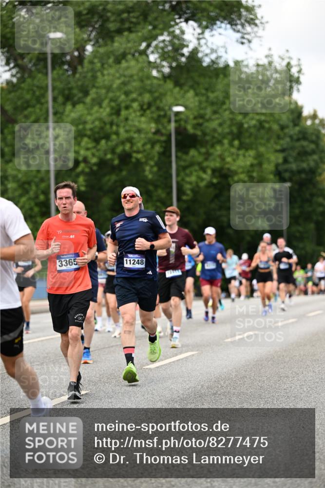 29.06.2025 - hella hamburg halbmarathon Dr. Thomas Lammeyer http://msf.ph/oto/8277475 29.06.2025 10:36:29 Kennedybrücke 1292, 1640, 1987, 2268, 2349, 2943, 3022, 3239, 3365, 3707, 3751, 3752, 3778, 4314, 4365, 4605, 4857, 5601, 5658, 5743, 5783, 5871, 5941, 6218, 6228, 6252, 6312, 6315, 6642, 7239, 7387, 7468, 7535, 7570, 7695, 7789, 8072, 8073, 8124, 8127, 8303, 8625, 8914, 9125, 9188, 9206, 9765, 10013, 10111, 10248, 10354, 10828, 10924, 11168, 11205, 11225, 11248, 11362 meine-sportfotos.de