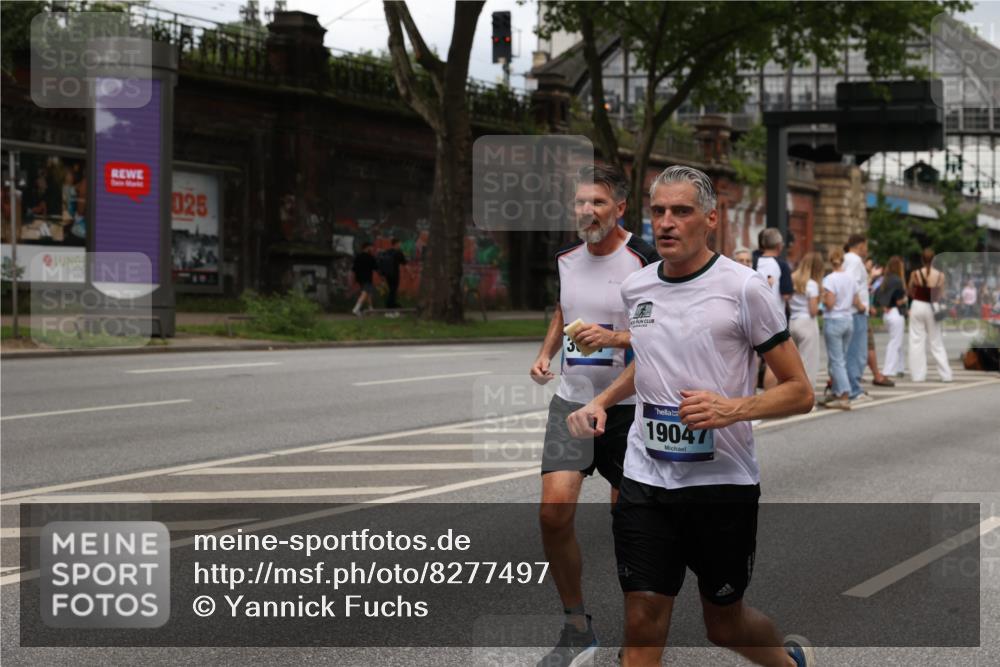 29.06.2025 - hella hamburg halbmarathon Yannick Fuchs http://msf.ph/oto/8277497 29.06.2025 10:49:31 20KM 1120, 1143, 1179, 1193, 1834, 2612, 3037, 3058, 3668, 4249, 4897, 5643, 5672, 6569, 6591, 6924, 7147, 7221, 7594, 7976, 8573, 8691, 10188, 10582, 11039, 11231, 12248, 12544, 12545, 13234, 13236, 13470, 14365, 15184, 15300, 15484, 15584, 15818, 15884, 16108, 16176, 16213, 16334, 16401, 16521, 16609, 16786, 17133, 17259, 17603, 17615, 17640, 17642, 17734, 17940, 18064, 18290, 18741, 18746, 18835, 19047, 19120 meine-sportfotos.de
