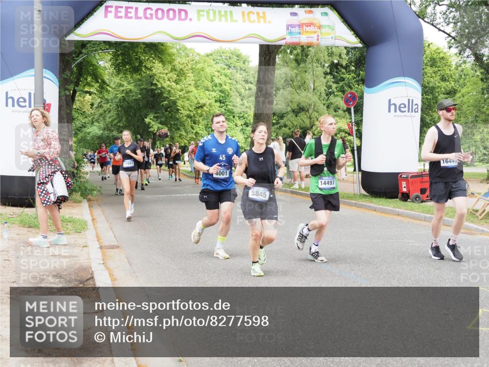 29.06.2025 - hella hamburg halbmarathon MichiJ http://msf.ph/oto/8277598 29.06.2025 10:57:13 Zwischen KM18-KM19 2277, 3834, 5845, 8755, 10685, 11271, 13796, 14404, 14497, 16441 meine-sportfotos.de