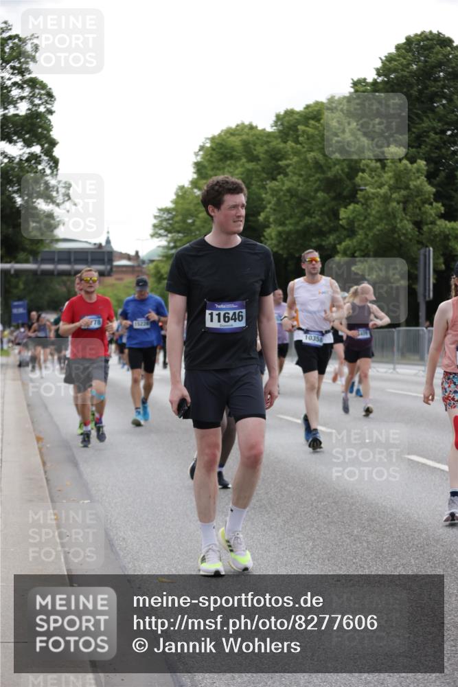 29.06.2025 - hella hamburg halbmarathon Jannik Wohlers http://msf.ph/oto/8277606 29.06.2025 10:34:38 Lombardsbrücke 1284, 1497, 1849, 2376, 3409, 4564, 4884, 5027, 6310, 6335, 6379, 6397, 6803, 7267, 7299, 7927, 9248, 10358, 10464, 10606, 11233, 12019, 12555, 12764, 13537, 13623, 13829, 14527, 15226, 15405, 15488, 15732, 15783, 15984, 16471, 16778, 16860, 17344 meine-sportfotos.de