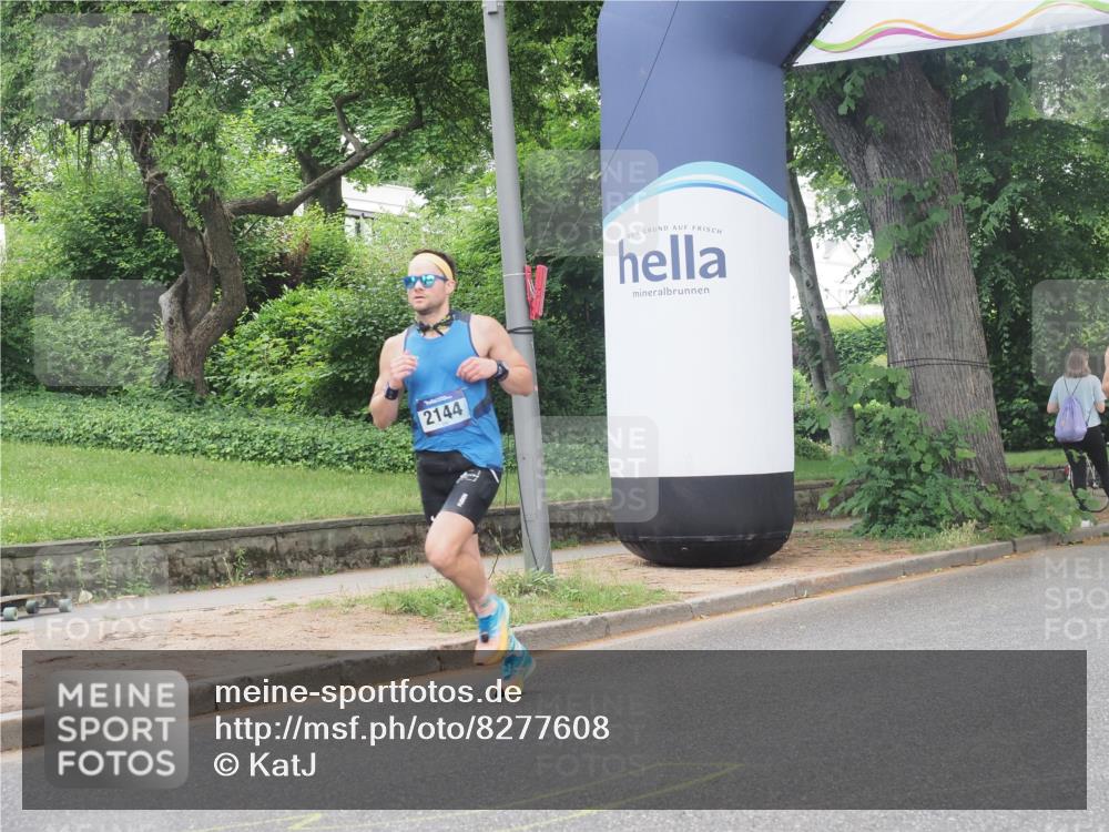 29.06.2025 - hella hamburg halbmarathon KatJ http://msf.ph/oto/8277608 29.06.2025 10:09:56 Zwischen KM18-KM19 53, 6380 meine-sportfotos.de